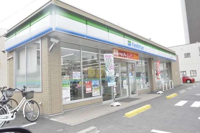 ファミリーマート瑞穂弥富通四丁目店