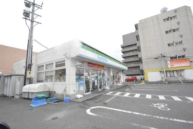ファミリーマート瑞穂弥富通店