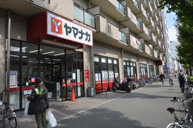 写真:ヤマナカつるまい店