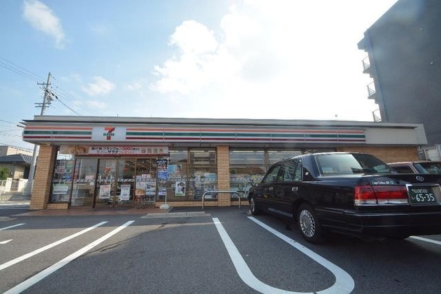 セブンイレブン名古屋茶屋が坂通2丁目店