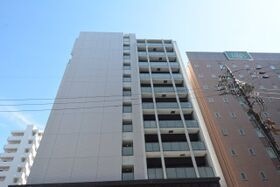 シエルブルー栄の外観
