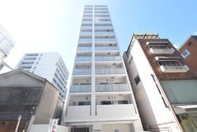 クレストタワー栄の外観