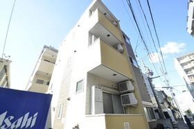 sucre fer シュクルフェールの外観