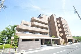 エミネンス石川橋の外観