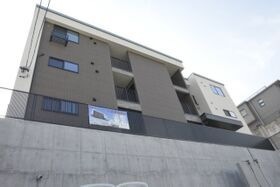 名古屋市千種区御影町1丁目の外観
