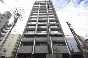 プレサンス ロジェ 栄三丁目の外観