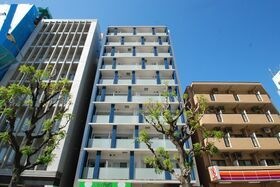プレシャスコート金山の外観