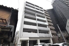 グランディール名古屋の外観