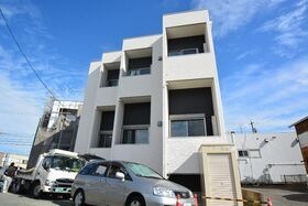 エクスクルーシヴ高畑の外観