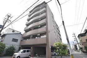 アマービレ中島の外観