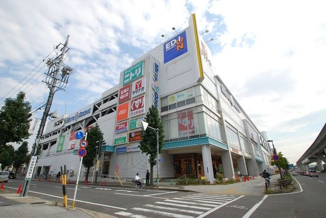 ユニクロメッツ大曽根店