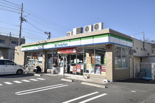 ファミリーマート名西康生通店