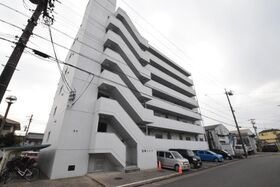 宝勝ハイツの外観