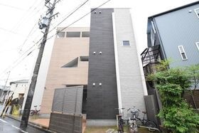 アウディ日比野イーストの外観