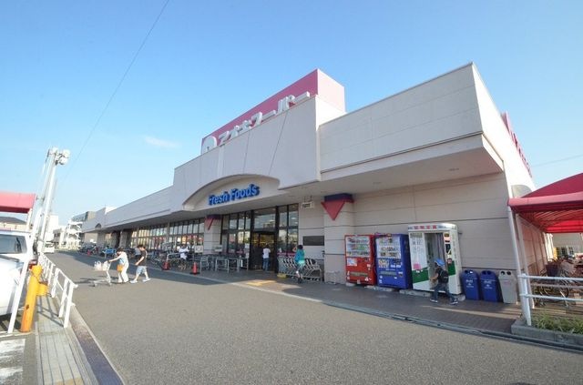 アオキスーパー戸田店