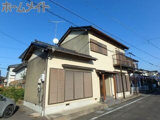 写真:神明町貸家の外観