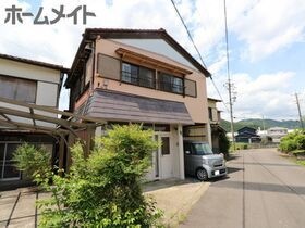 高富ガレージハウスの外観