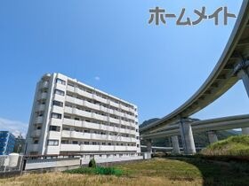 スカイレジデンスの外観