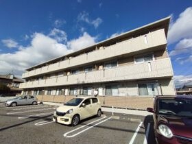 レグルス ボーグの外観