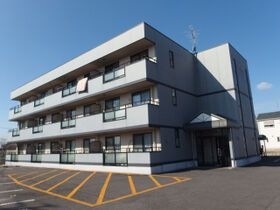 シャルマン平成の外観