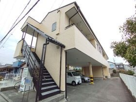 宇野ハイツの外観