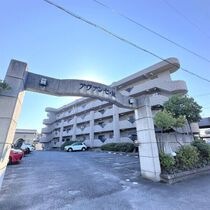 アヴァンセMの外観