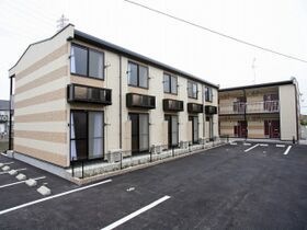 レオパレスドゥ ボワの外観