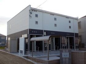 レオネクスト袖広の外観