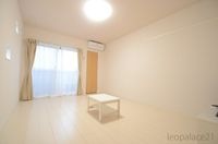実際のお部屋と異なる場合がございます。
