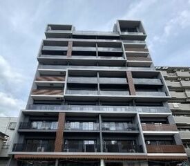 写真:川崎市中原区小杉御殿町1丁目の外観
