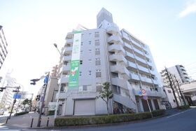 ファーストヒルの外観
