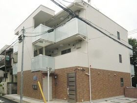 世田谷区三軒茶屋2丁目の外観