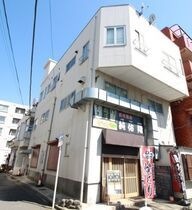 横浜市金沢区泥亀1丁目の外観