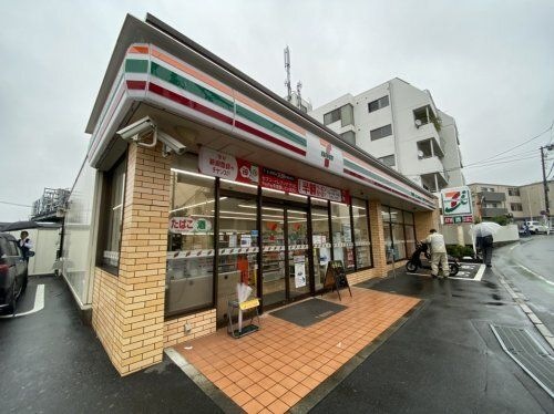 セブンイレブン 横浜保土ケ谷公園前店