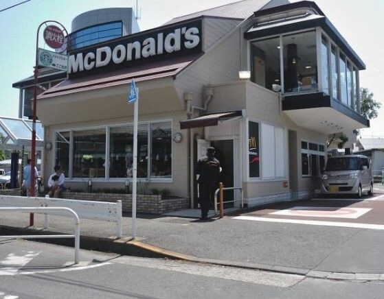 マクドナルド 用賀インター店
