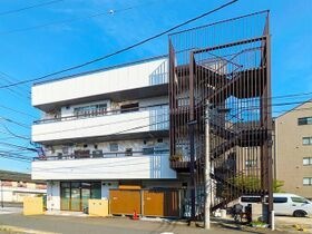 アスタック中山75の外観