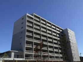 リーラ横浜川和町の外観