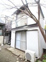 中央ハイツの外観
