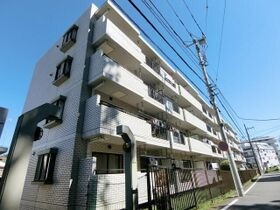ファミール田園Ⅱの外観