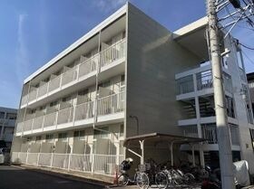 レオパレスアズールの外観