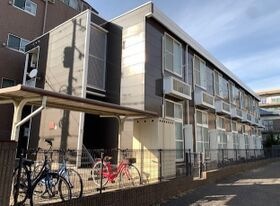 川崎市高津区新作6丁目の外観