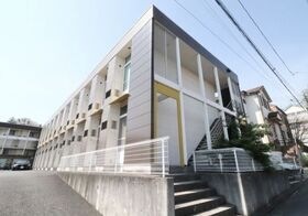 レオパレスアルカディアの外観