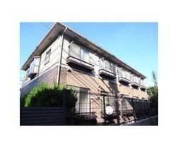 ジュネス三軒茶屋の外観