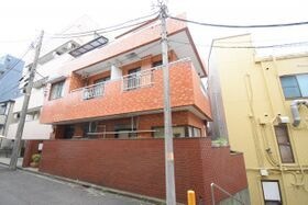 横浜市神奈川区上反町1丁目の外観