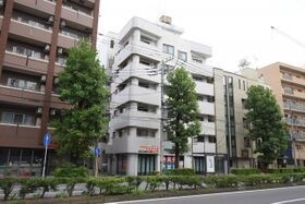 ライジングビルヨシザキの外観