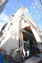 小美屋ビルの外観