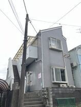 アメニティ権太坂の外観