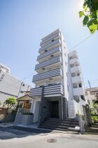 プレミアムキューブ横浜反町の外観