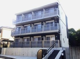 横須賀市佐原5丁目の外観