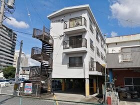 ハイツ栄の外観